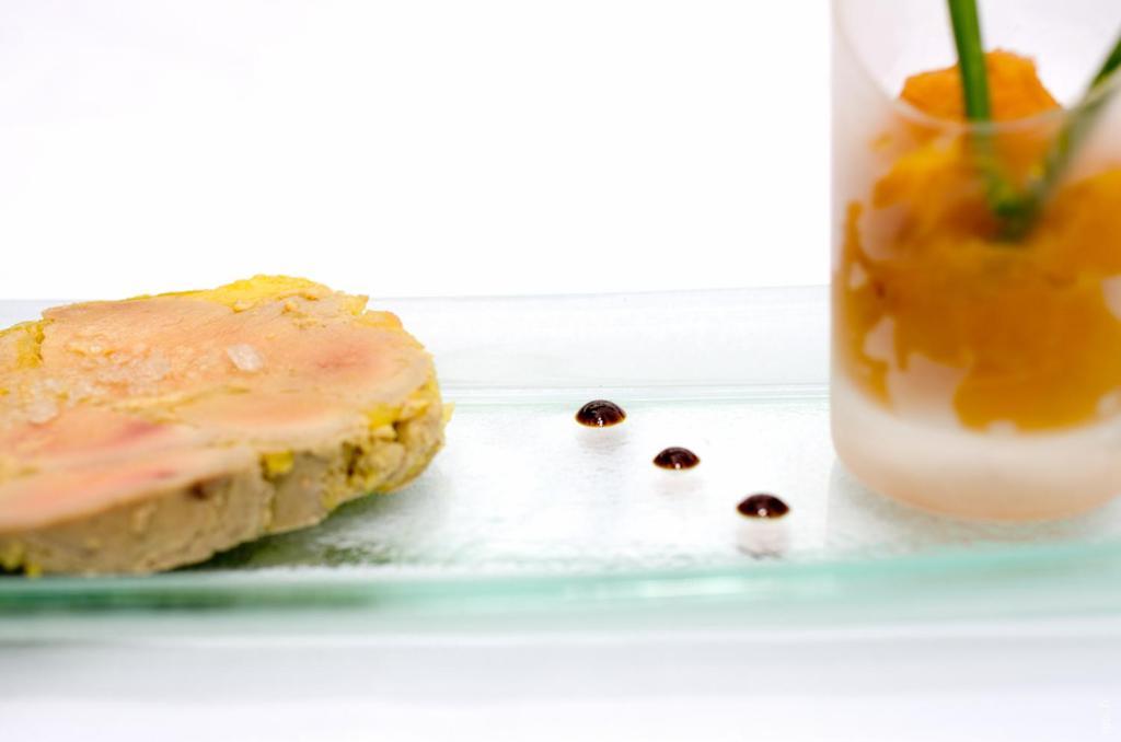 Charme & Business Hotel Lyon Limonest Zewnętrze zdjęcie