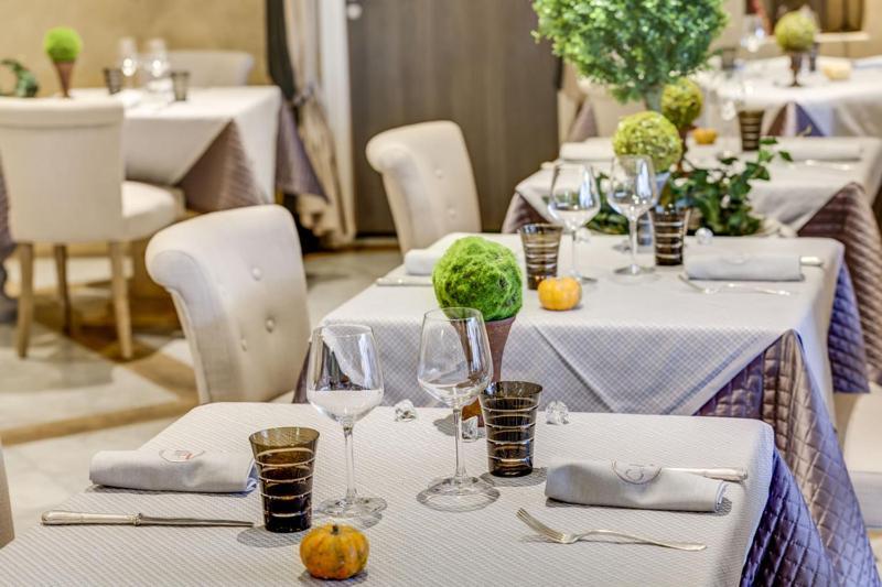 Charme & Business Hotel Lyon Limonest Zewnętrze zdjęcie